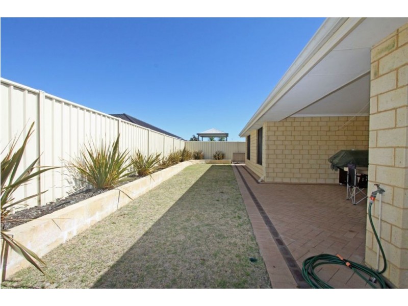 15 Duyfken way, Dudley Park WA 6210