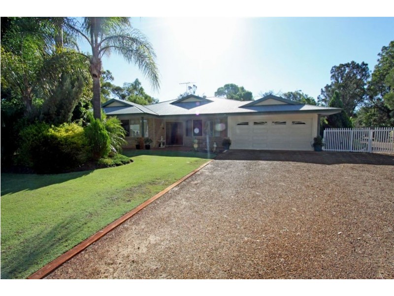 33 Candelo Loop, Greenfields WA 6210