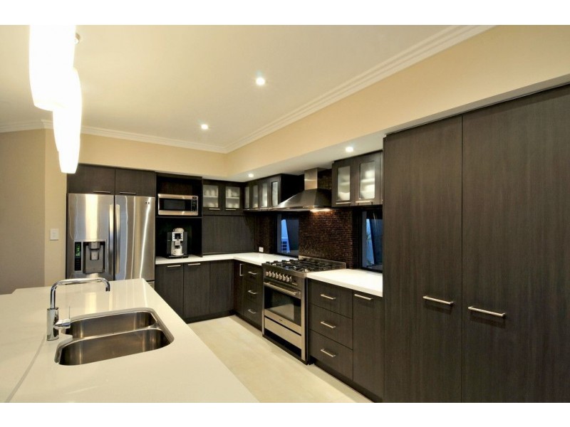 24 Twilight Court, Mandurah WA 6210