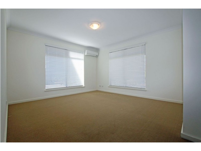 1/44 Golfers Retreat, Halls Head WA 6210