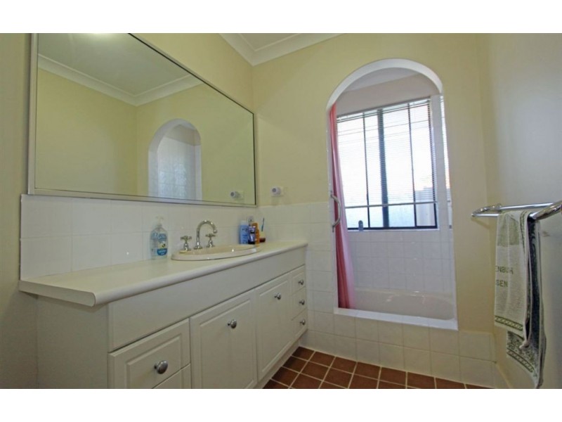 29 Hungerford Avenue, Halls Head WA 6210