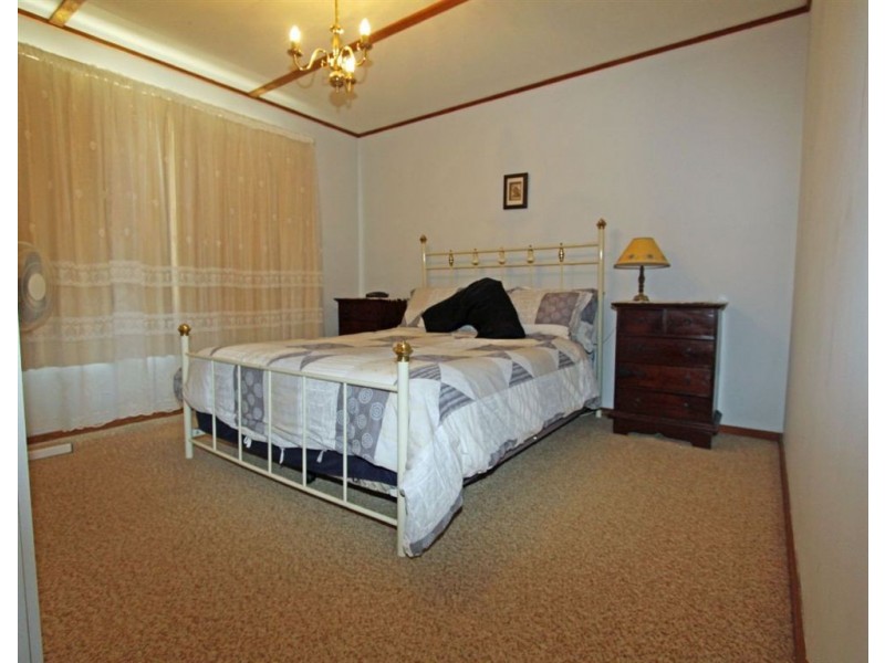 3 Janice Avenue, Falcon WA 6210