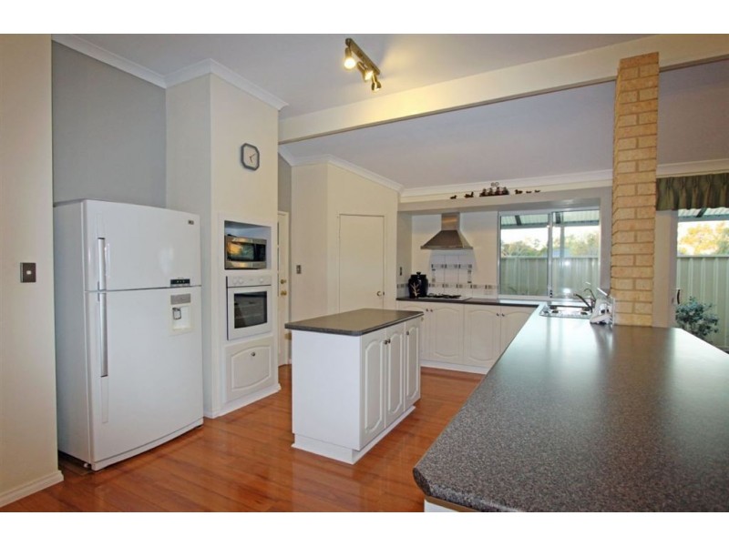 20 Iluka Road, Dawesville WA 6211