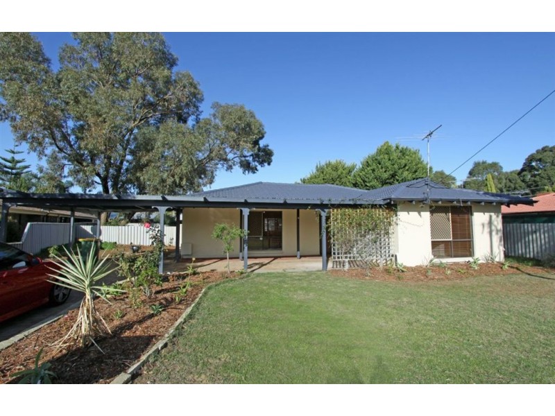 1 Inverell Place, Greenfields WA 6210