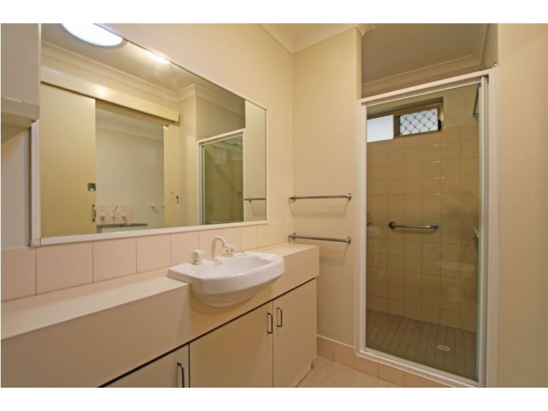 2/64 Sutton Street, Mandurah WA 6210