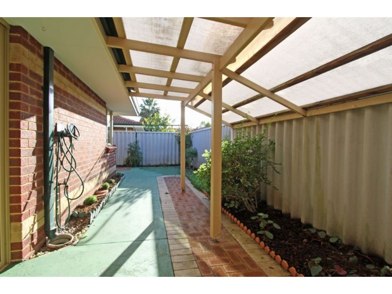 2/64 Sutton Street, Mandurah WA 6210