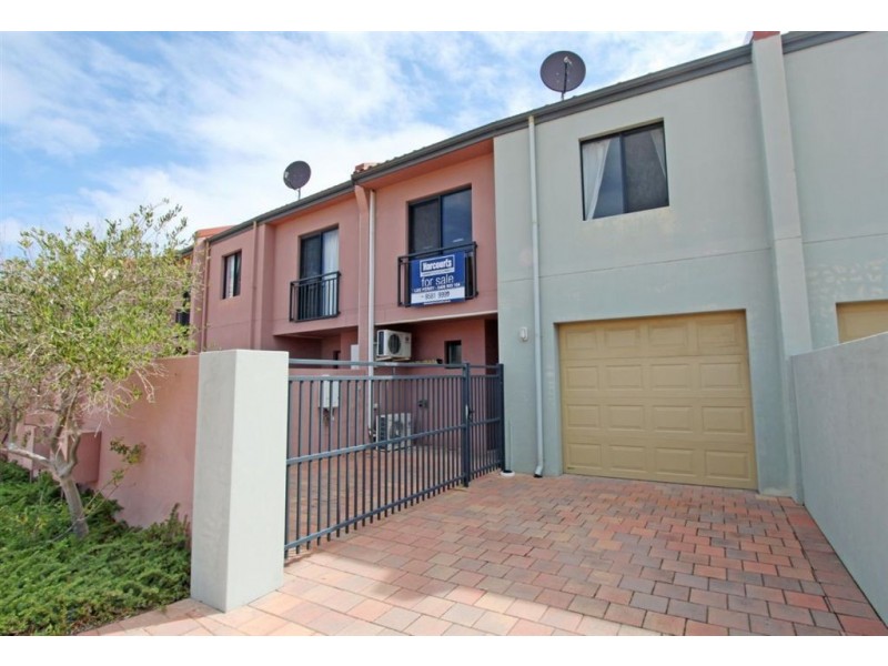 14/7 Village Mews, Wannanup WA 6210