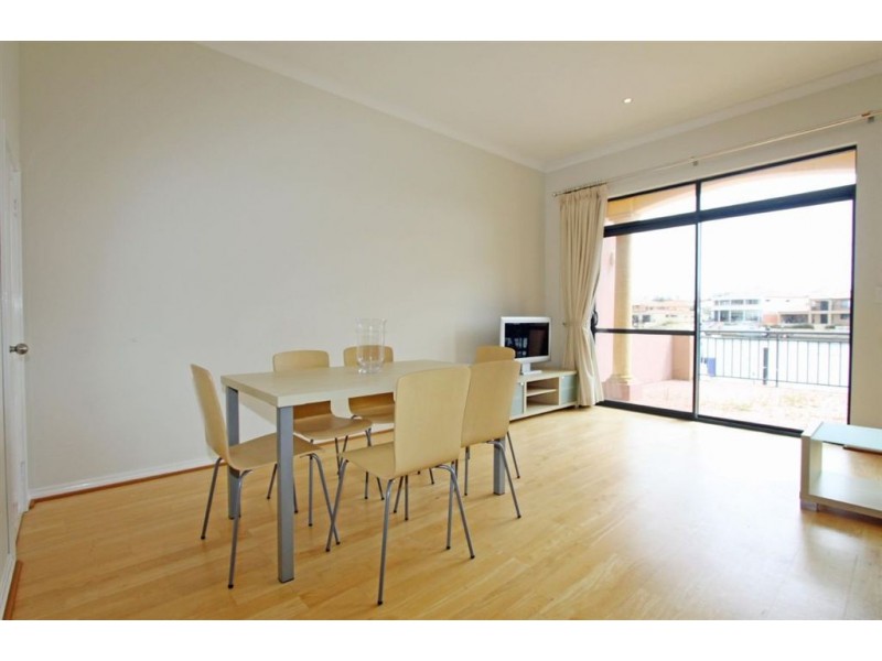 14/7 Village Mews, Wannanup WA 6210