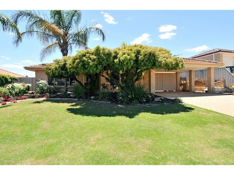 12 Carnoustie Gardens, Meadow Springs WA 6210