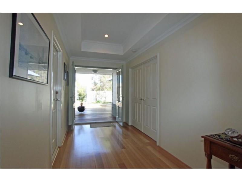 16 McKerrarcher Street, Dudley Park WA 6210