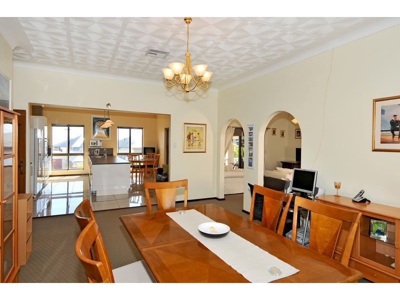 1 Sussex Place, Halls Head WA 6210