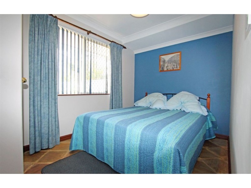 12 Dillington Mews, Erskine WA 6210