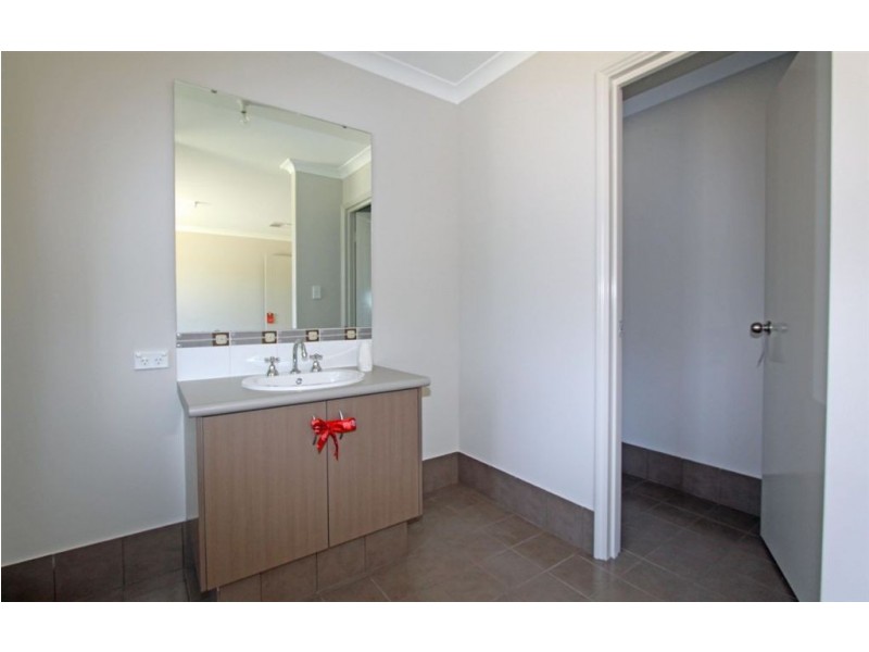 65 Carissa Turn, Halls Head WA 6210