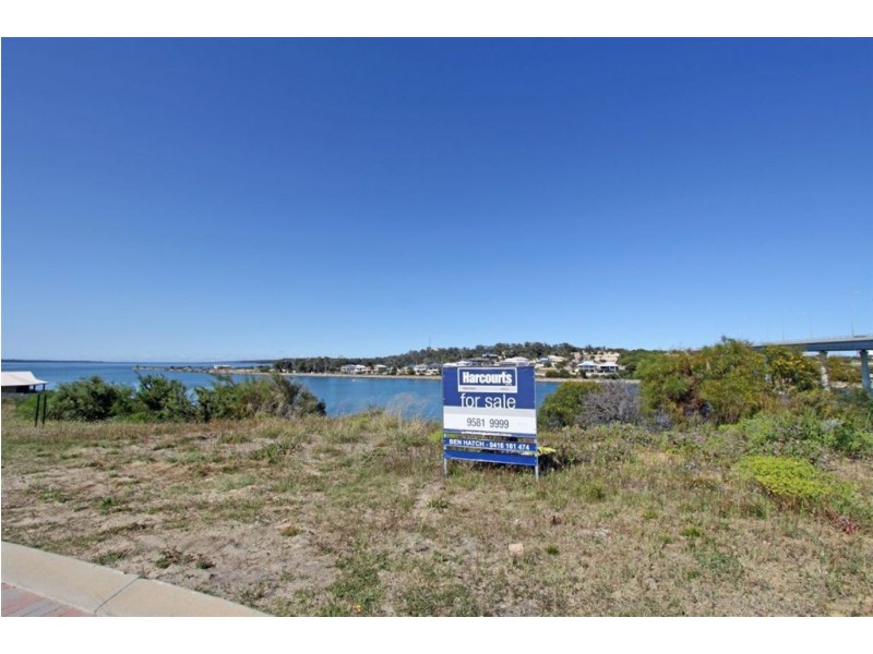 12 Spoonbill Retreat, Wannanup WA 6210