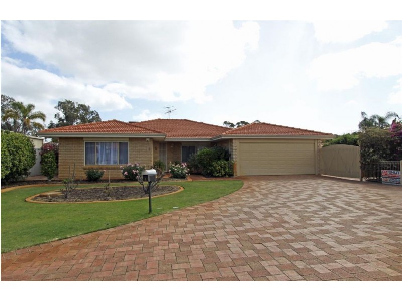 4 Oxford Close, Dudley Park WA 6210