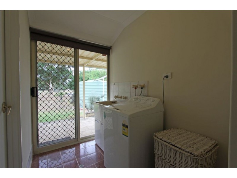 72 Dewar Road, North Dandalup WA 6207