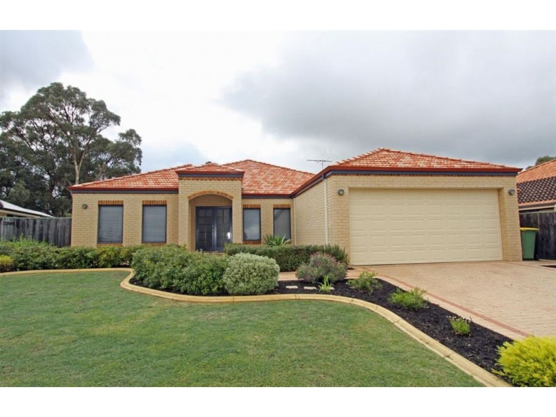 1 Brae Lane, Meadow Springs WA 6210