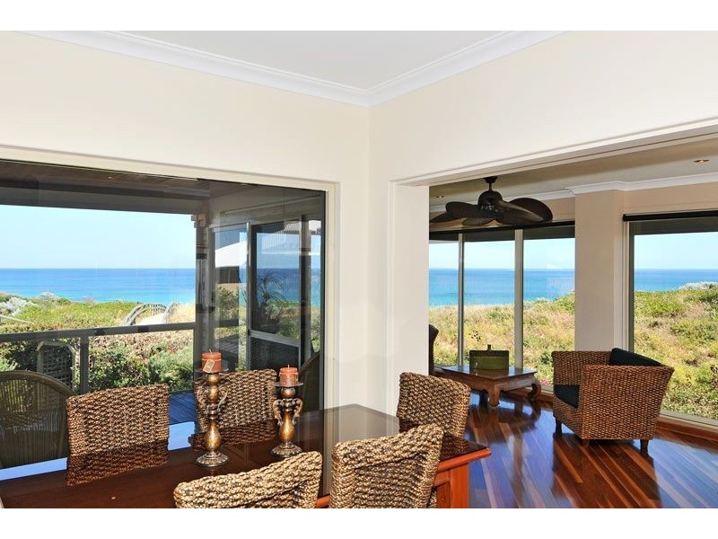 49 Admiralty Crescent, Halls Head WA 6210