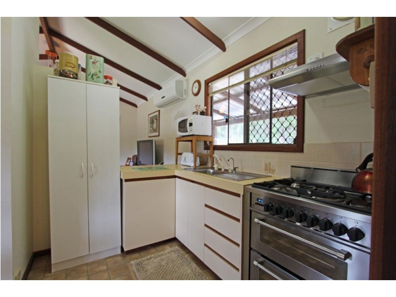 2 Scarp Road, North Dandalup WA 6207