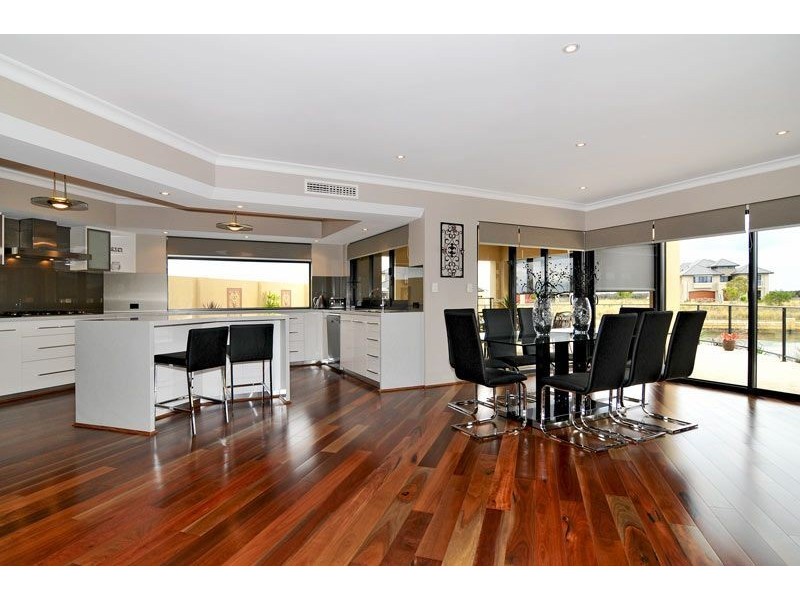 3 Twilight Court, Dudley Park WA 6210