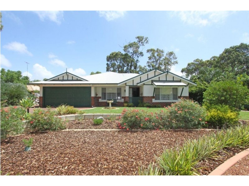 5 Barrow Rise, Greenfields WA 6210