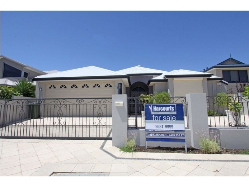 28 Ragamuffin Point, Halls Head WA 6210