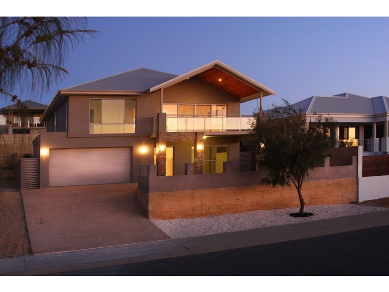 16 Southport Boulevard, Wannanup WA 6210