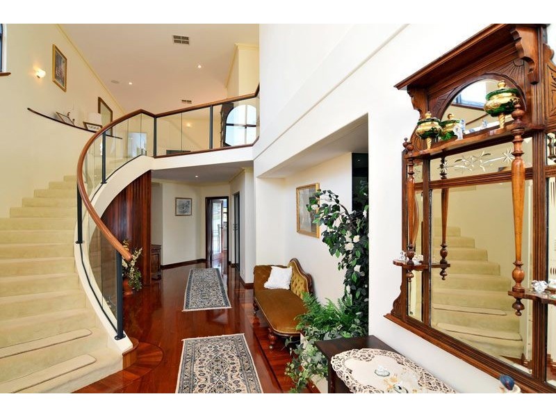 8 Finistere Island Retreat, Halls Head WA 6210