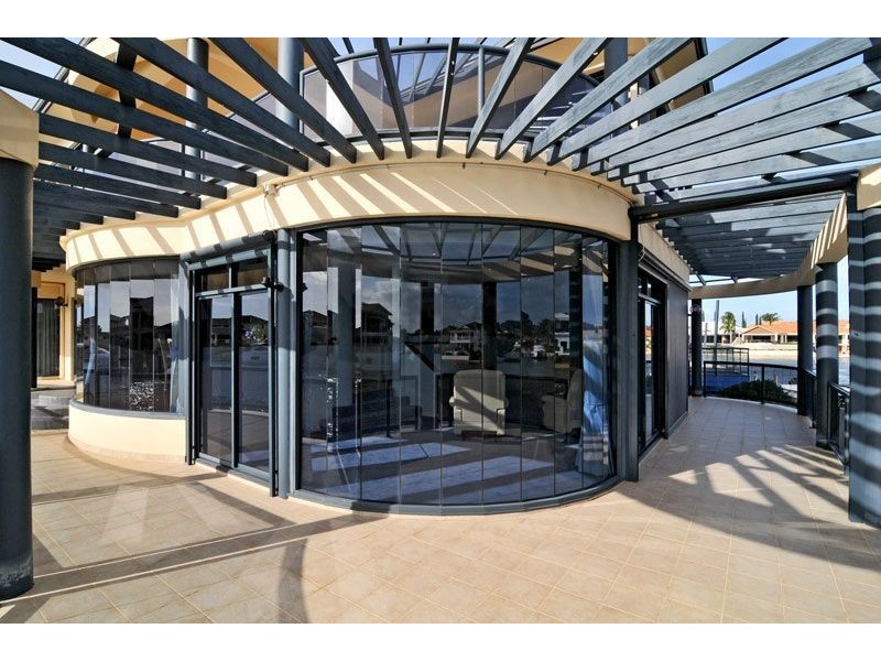 8 Finistere Island Retreat, Halls Head WA 6210