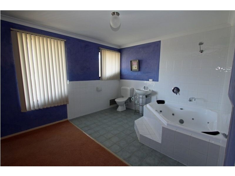 7 Acacia Close, Bouvard WA 6211