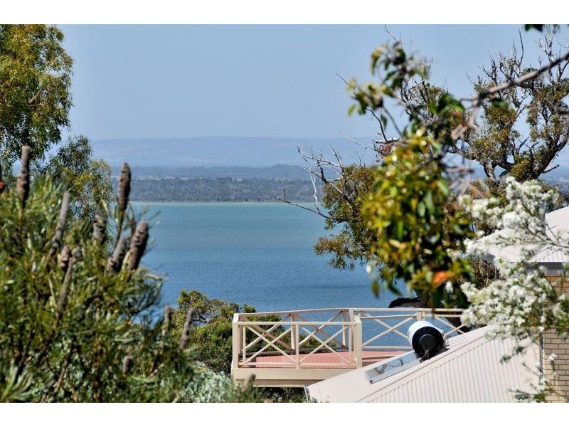 37 Lakeside Parkway, Herron WA 6211