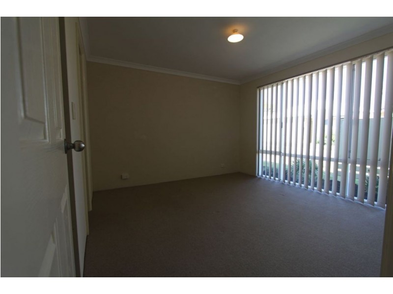 65/27 Meadow Springs Drive, Meadow Springs WA 6210