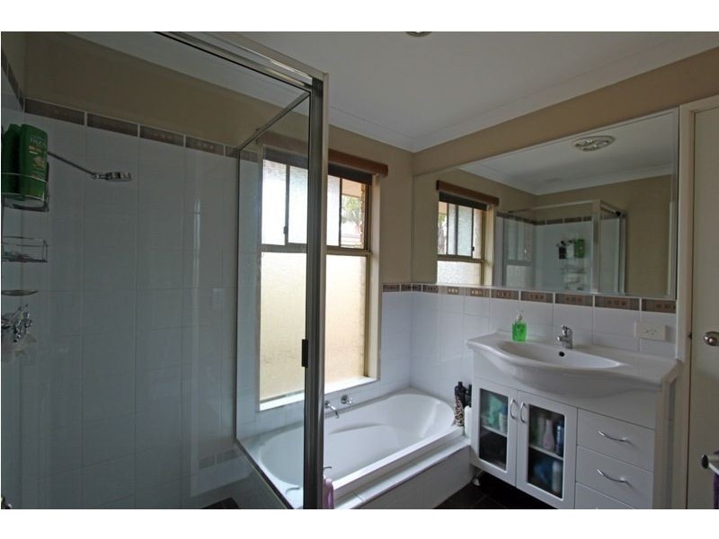 13 Oak Avenue, Dudley Park WA 6210