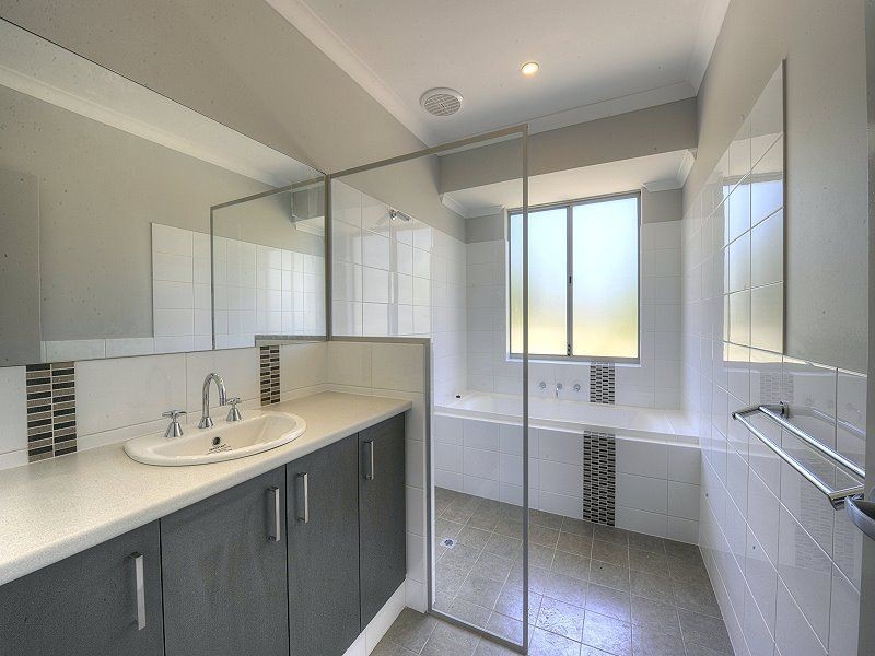 6 Wanjeep Street, Dudley Park WA 6210