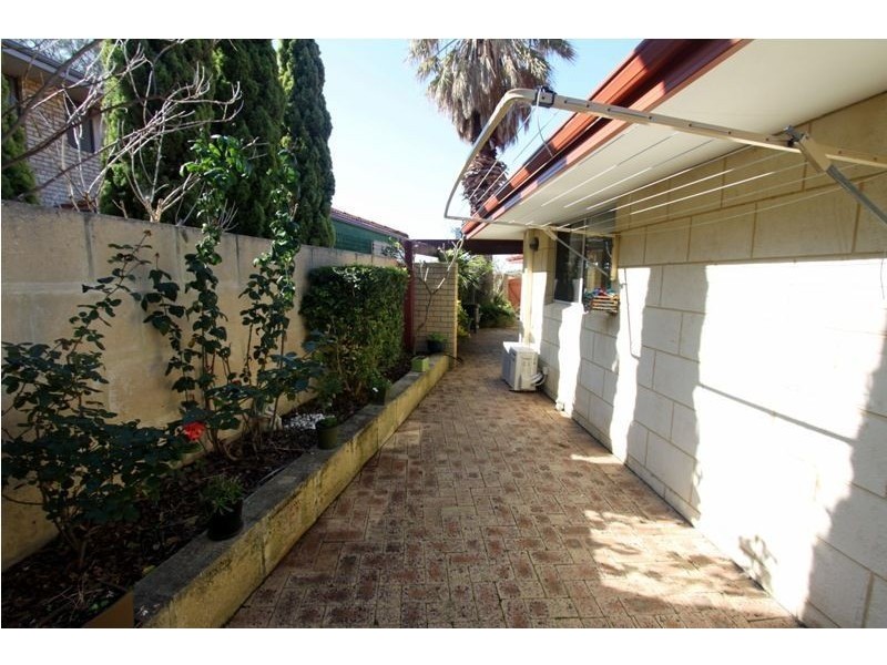 1 Kelly Street, Silver Sands WA 6210