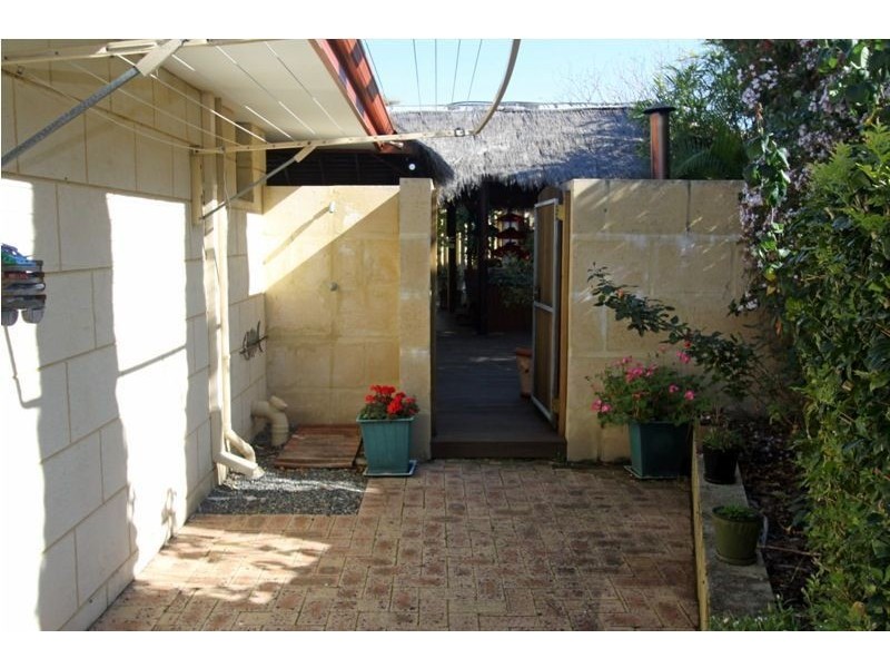 1 Kelly Street, Silver Sands WA 6210