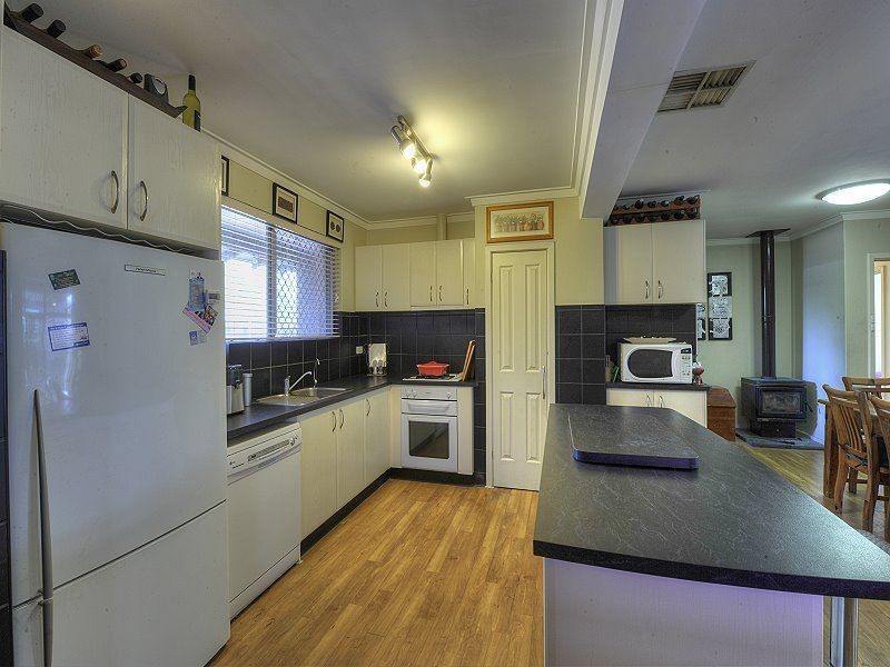 3 Vance Street, Dudley Park WA 6210