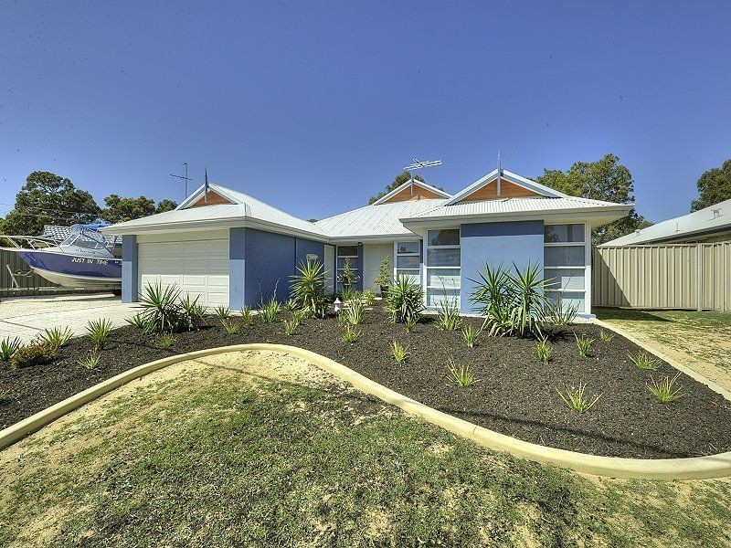 14 Sandalwood Close, Falcon WA 6210