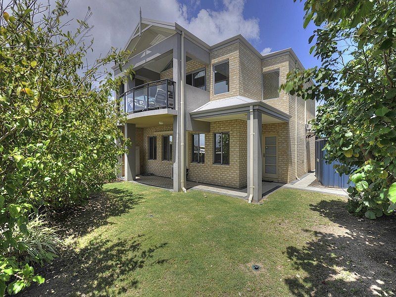 16/6 Valley Road, Halls Head WA 6210