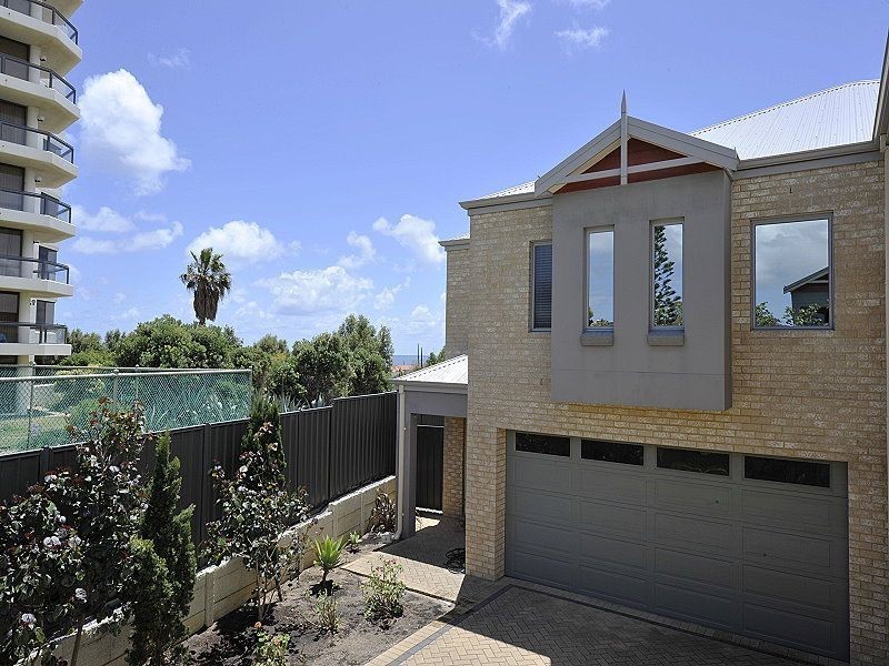 16/6 Valley Road, Halls Head WA 6210