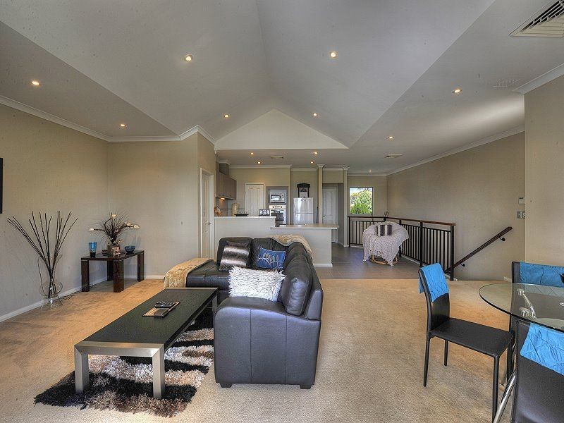 16/6 Valley Road, Halls Head WA 6210