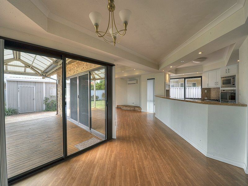 15 Watersun Drive, San Remo WA 6210