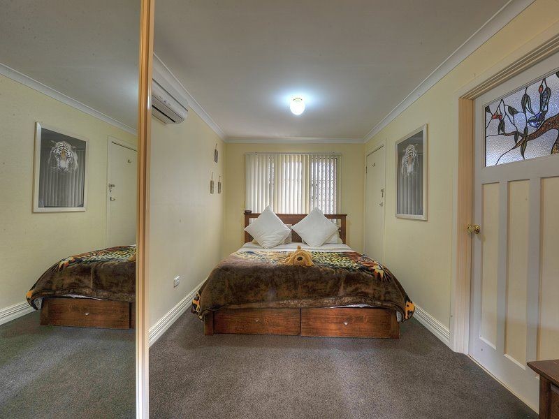 22 Redcliffe Road, Greenfields WA 6210