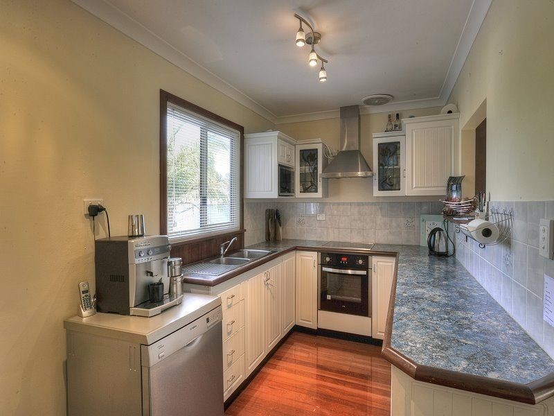 22 Redcliffe Road, Greenfields WA 6210