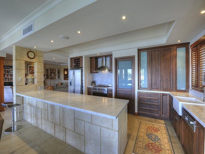 48 Aztec Island Retreat, Halls Head WA 6210