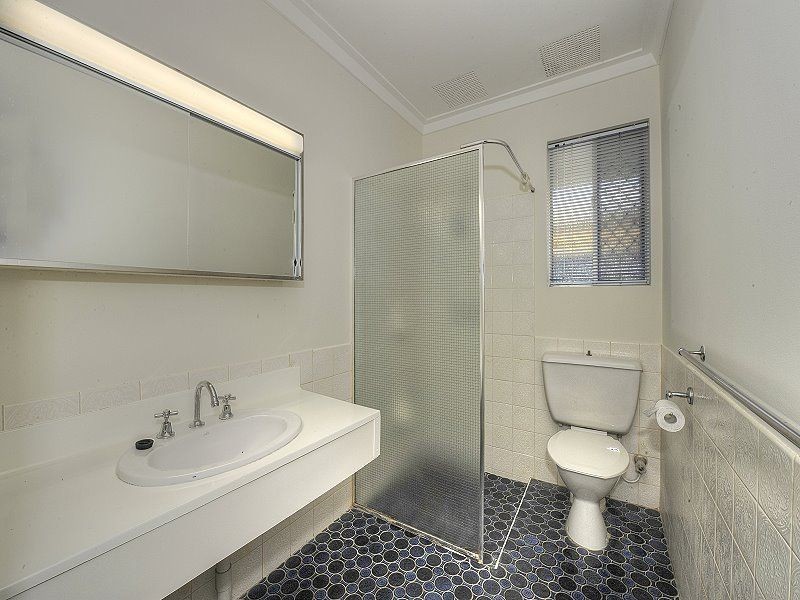 27 Sievewright Street, Silver Sands WA 6210