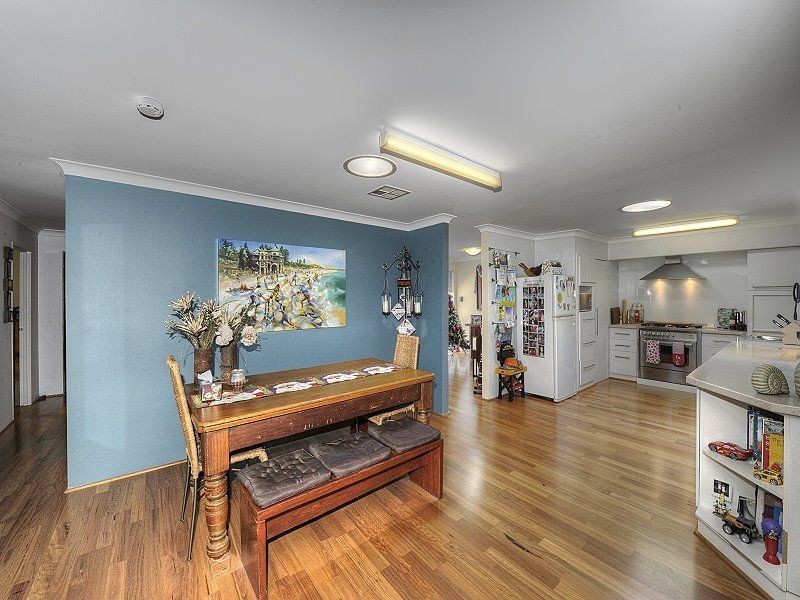 7 Breaker Close, Silver Sands WA 6210