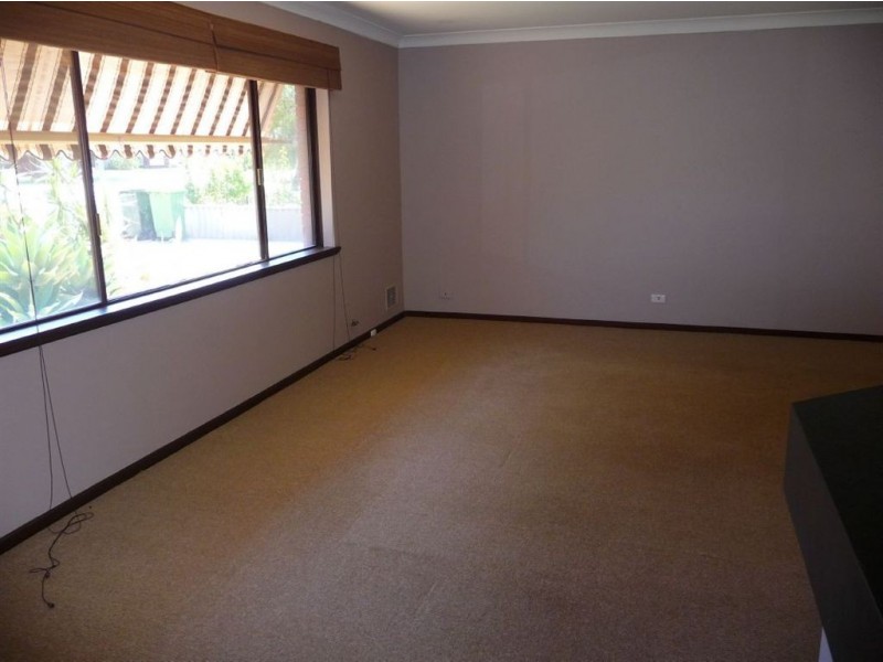 33 Irving Avenue, Falcon WA 6210