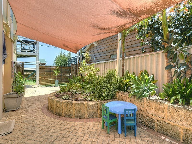 26 Yeedong Road, Falcon WA 6210