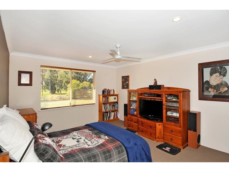 110 James Eden Drive, Pinjarra WA 6208